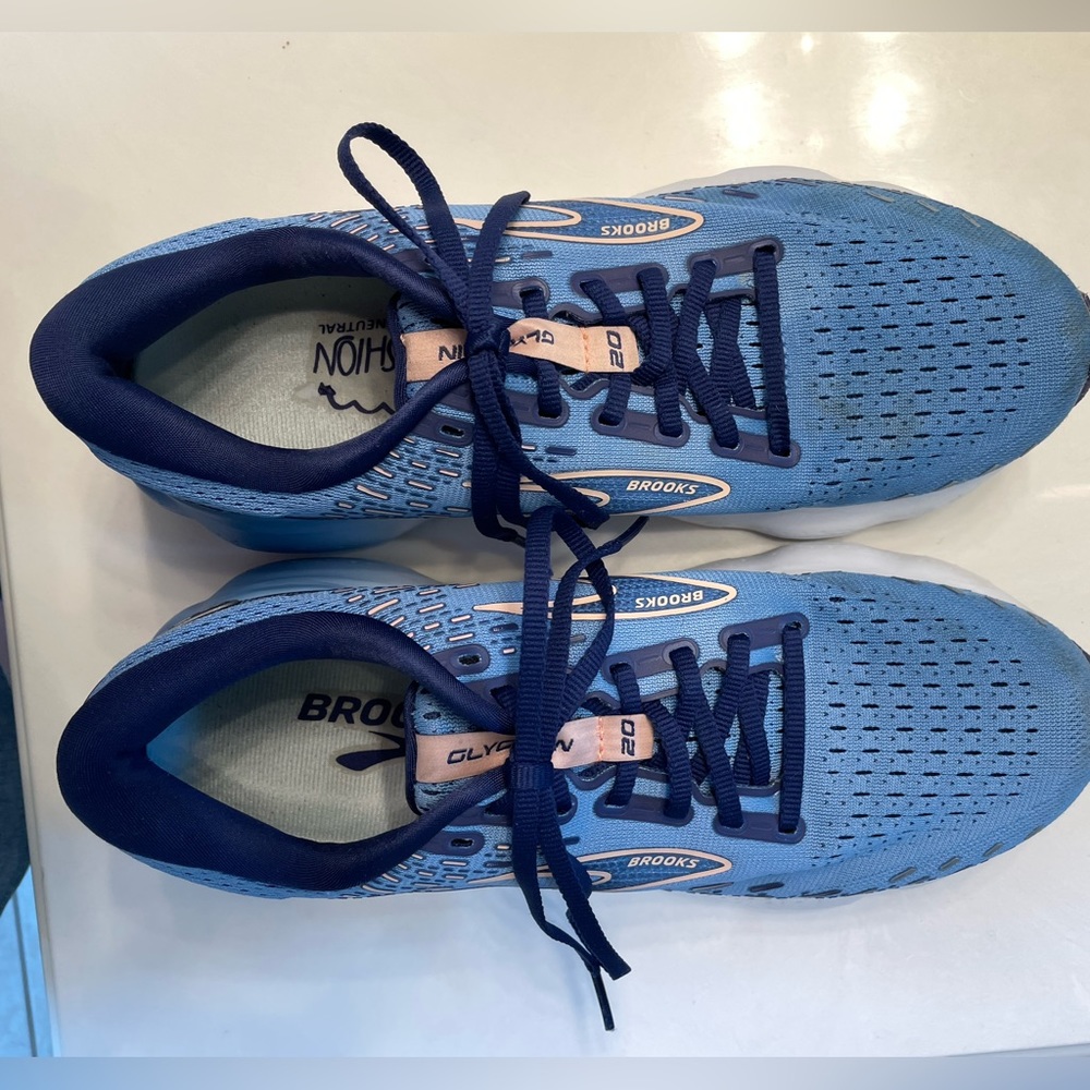Brooks Glycerin 20, lightly worn, no box.
